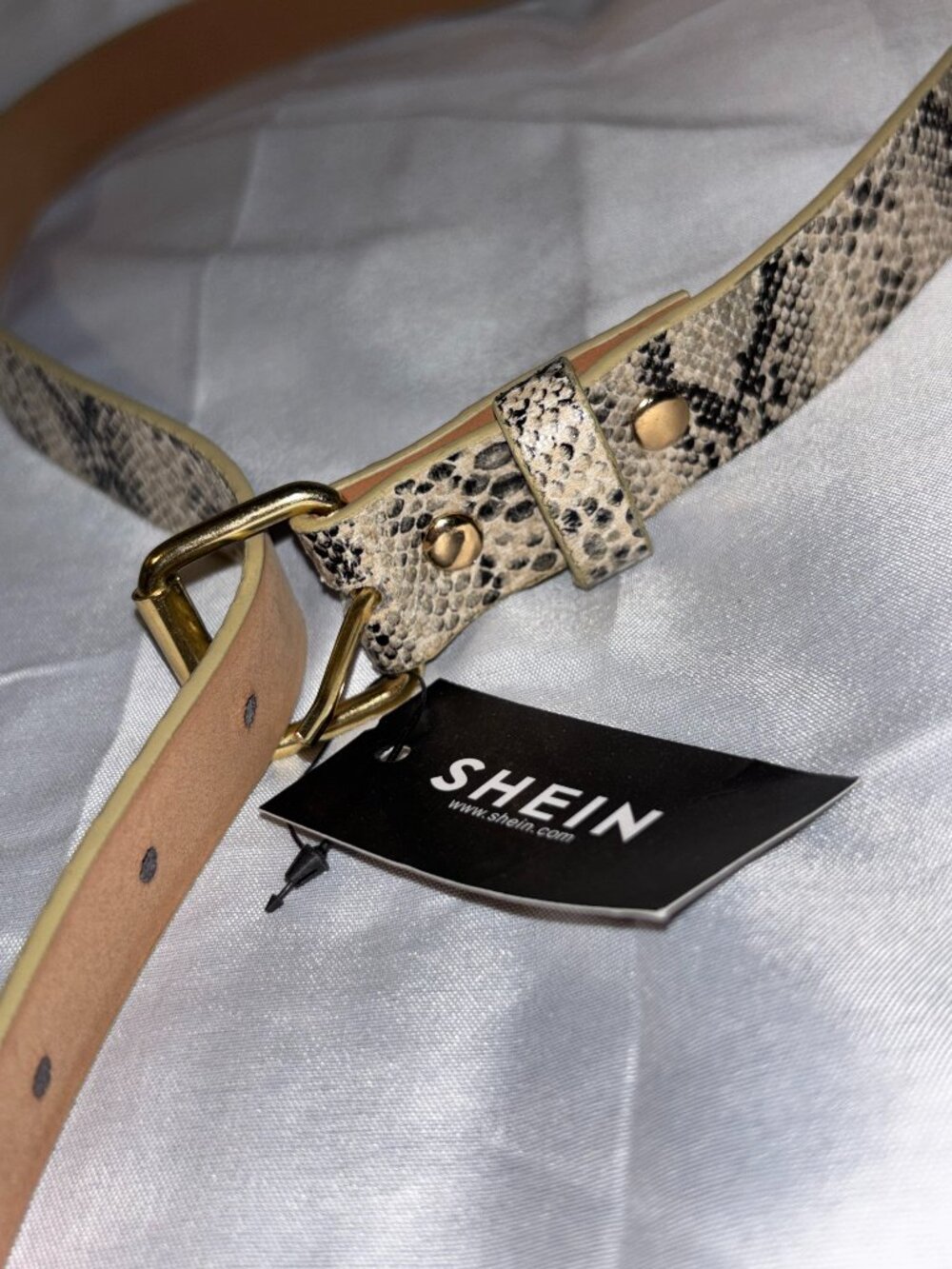 SHEIN Snakeskin Print Belt with Gold Buckle NWT